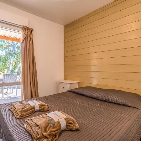 Marina Di Favone- T2- 2-4 Pers-3 By Interhome * Conca