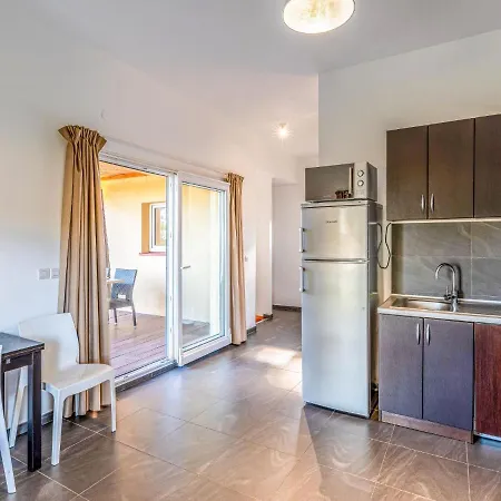 Marina Di Favone- T2- 2-4 Pers-3 By Interhome Appartement