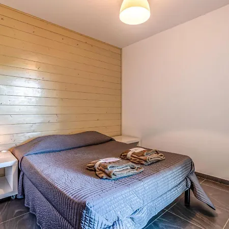 Marina Di Favone- T2- 2-4 Pers-3 By Interhome