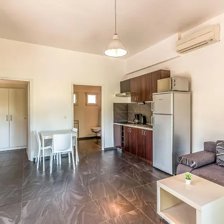 Marina Di Favone- T2- 2-4 Pers-3 By Interhome Apartman *