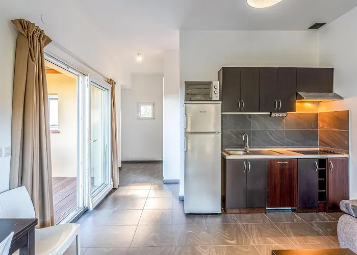 Marina Di Favone- T2- 2-4 Pers-3 By Interhome *